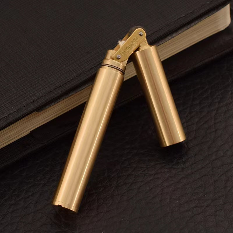 Avolights Luxuriöses Stabfeuerzeug Gold mit Personalisierung